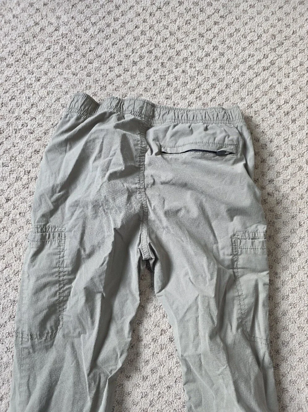 Old Navy Boys Ripstop Cargo Pants in Olive Green with Drawstring Waist